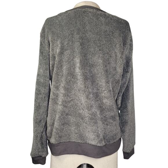 Gray Fuzzy Snow What Winter Sweatshirt Size Medium - Picture 2 of 5